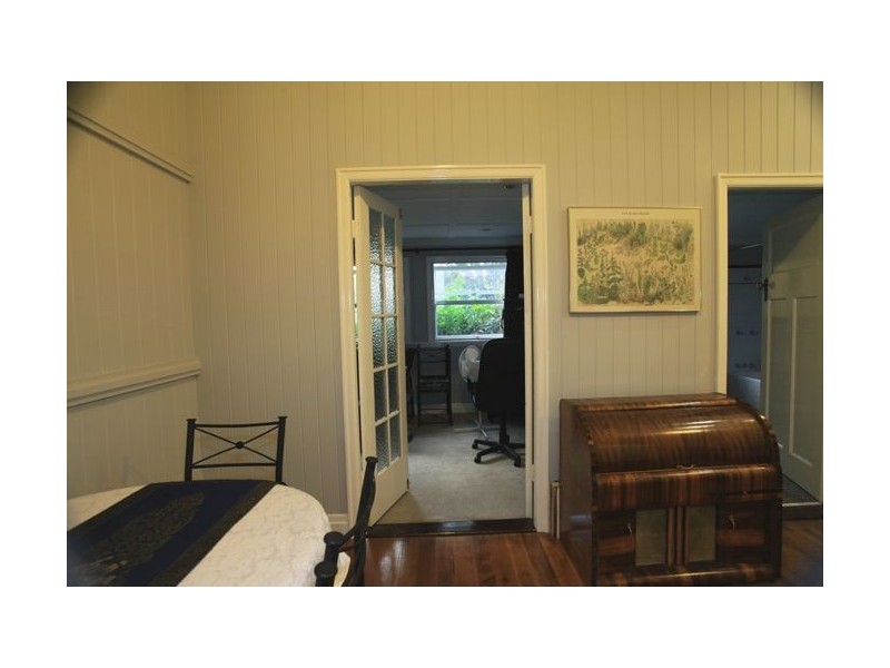 12 Gadara Street, Hendra QLD 4011