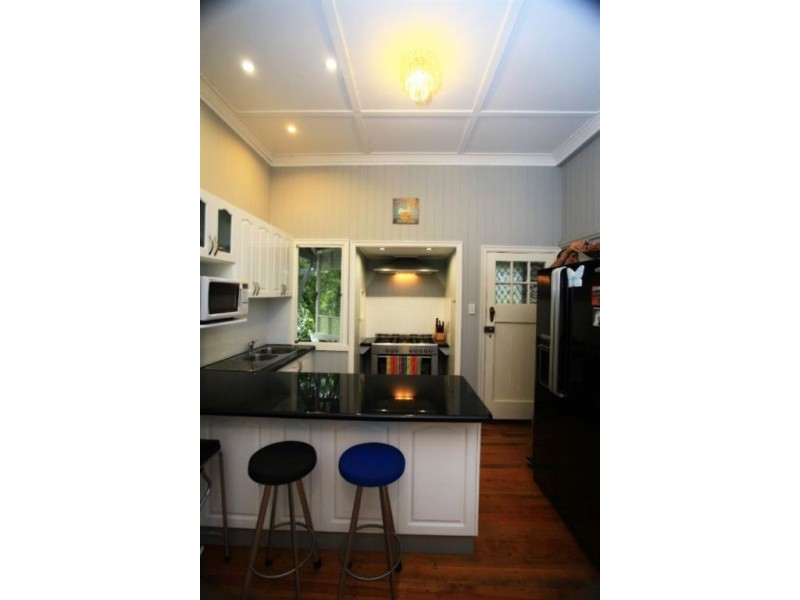 12 Gadara Street, Hendra QLD 4011