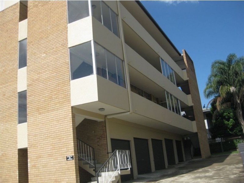 2/37 Montpelier St, Clayfield QLD 4011