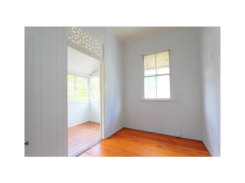 24 Hunt Street, Hamilton QLD 4007