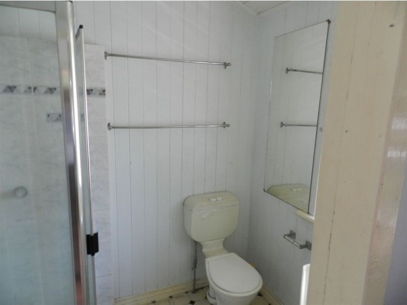 24 Hunt Street, Hamilton QLD 4007