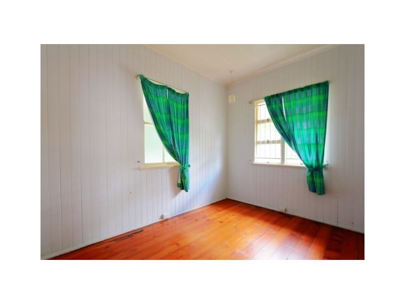 24 Hunt Street, Hamilton QLD 4007