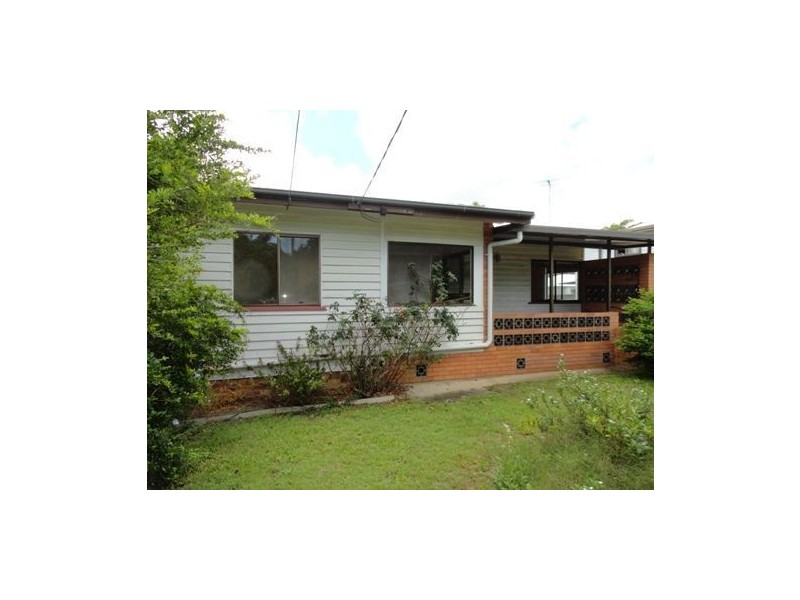 27 Blackwood Road, Geebung QLD 4034