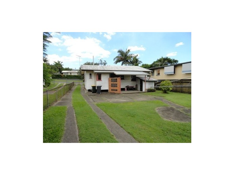 27 Blackwood Road, Geebung QLD 4034