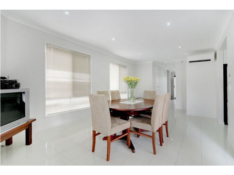 55 Junction Rd, Clayfield QLD 4011