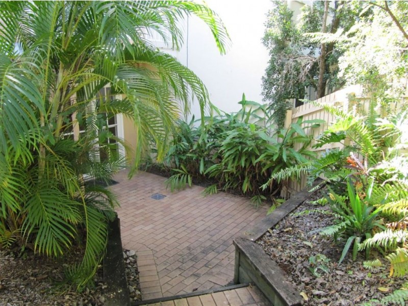 3/12 Wolseley St, Clayfield QLD 4011