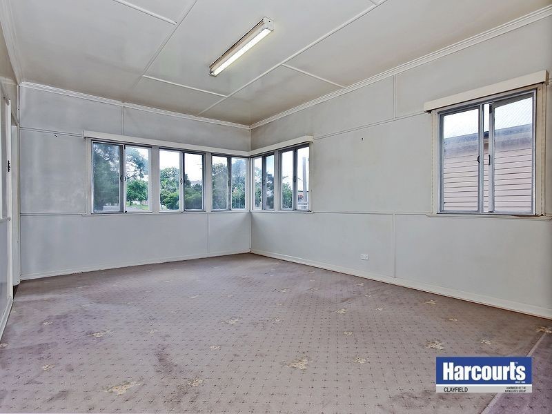 15 Tindal Street, Gordon Park QLD 4031