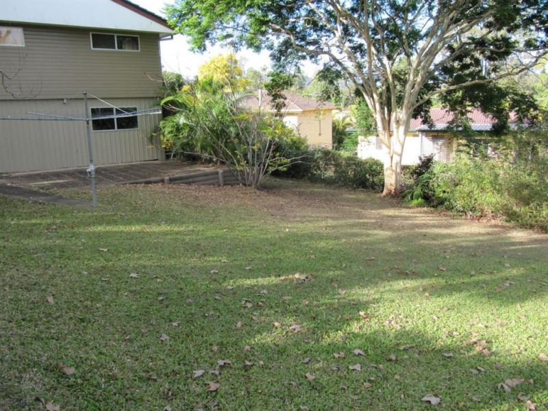 28 Loombah Cresent, Ferny Hills QLD 4055