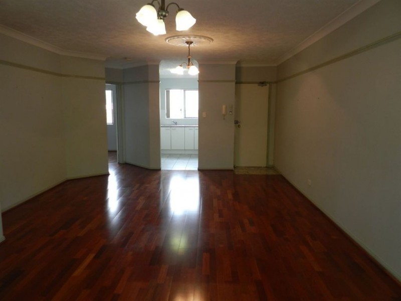 6/10 Surrey St, Nundah QLD 4012