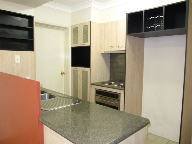 1/25 Collins St, Clayfield QLD 4011