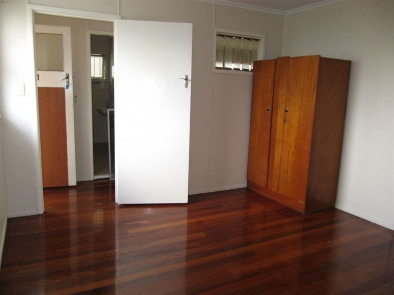 1/165 Hudson Rd, Wooloowin QLD 4030