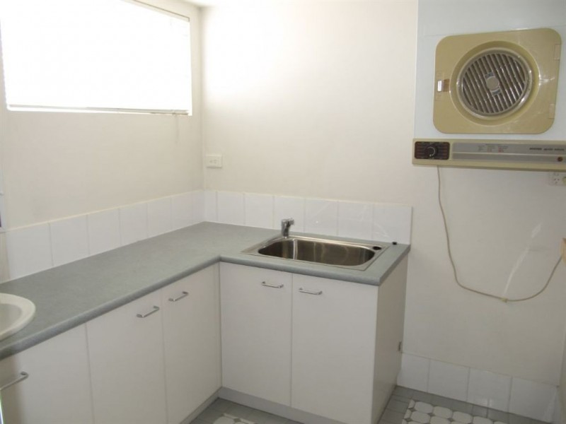 4/46 Rode Rd, Wavell Heights QLD 4012