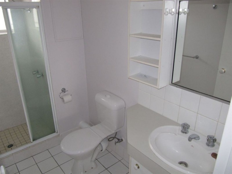 4/6 Garnet Street, Clayfield QLD 4011