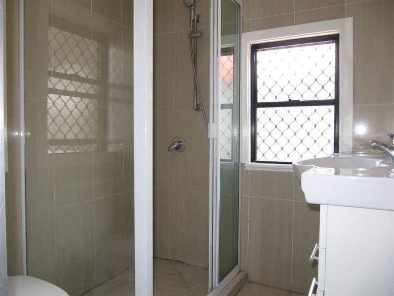 5 Ross St, Woolloongabba QLD 4102