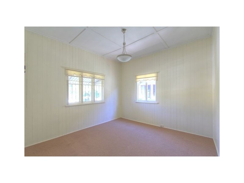 43 Wakefield St, Albion QLD 4010