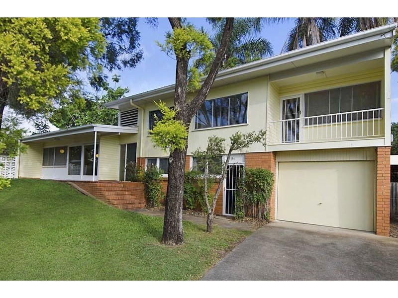 3 Woodville Street, Hendra QLD 4011