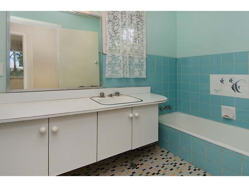 3 Woodville Street, Hendra QLD 4011