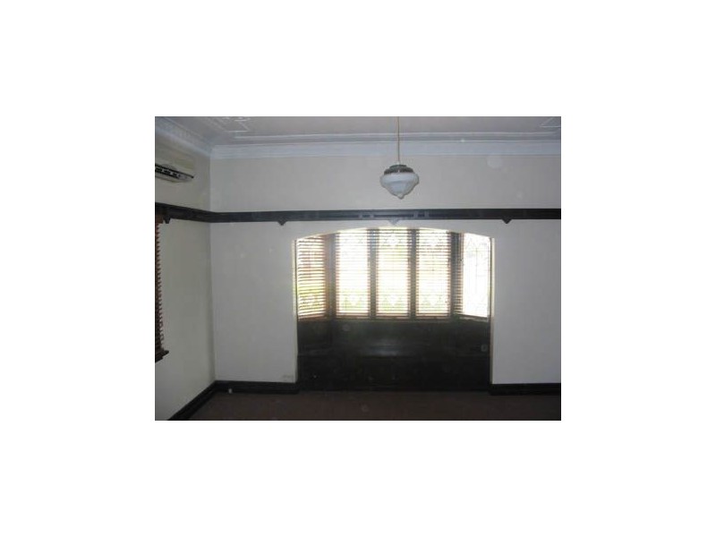 15 Norman St, Wooloowin QLD 4030