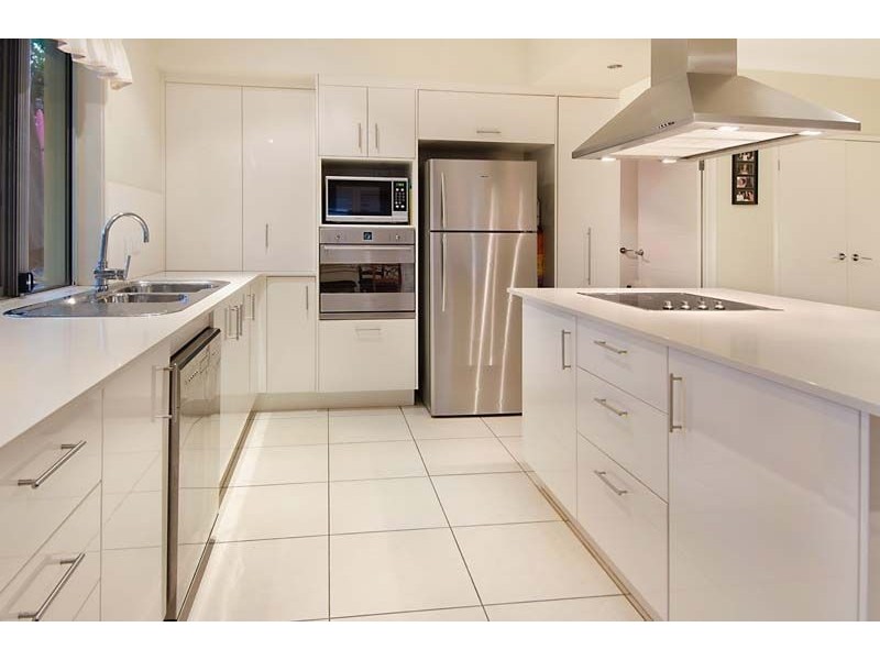 39 Webster Avenue, Hendra QLD 4011