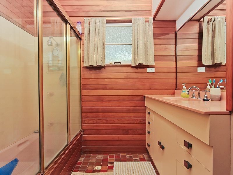 218 Edinburgh Castle Road, Wavell Heights QLD 4012