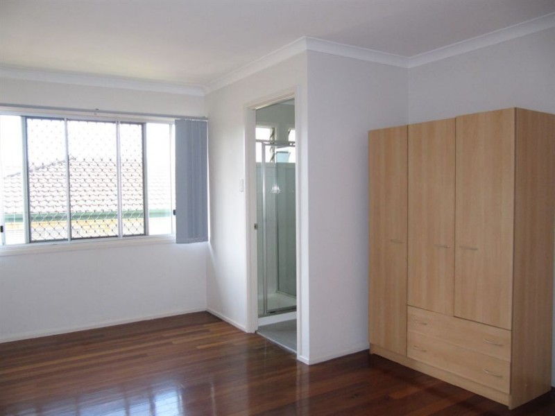 10/121 McLennan St, Wooloowin QLD 4030