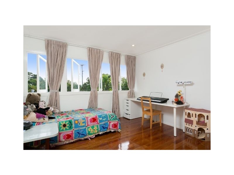 73 Goodwood Street, Hendra QLD 4011