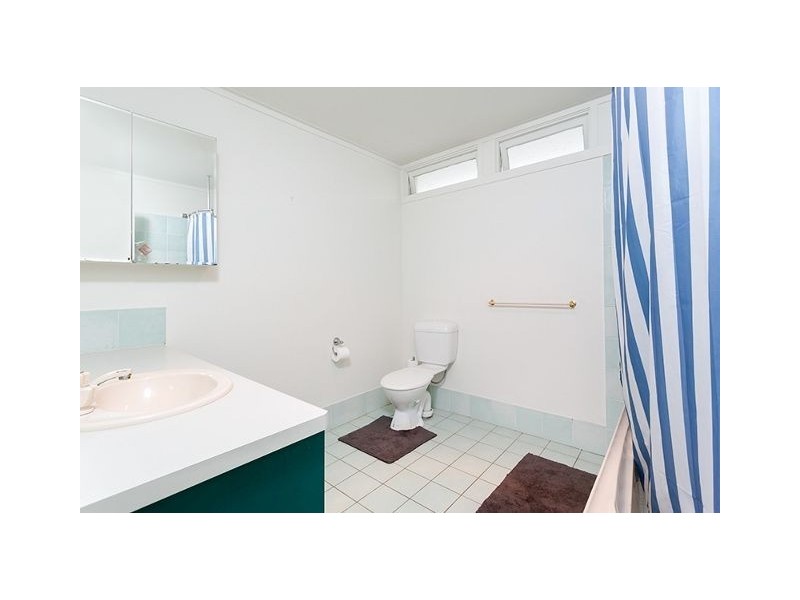 73 Goodwood Street, Hendra QLD 4011