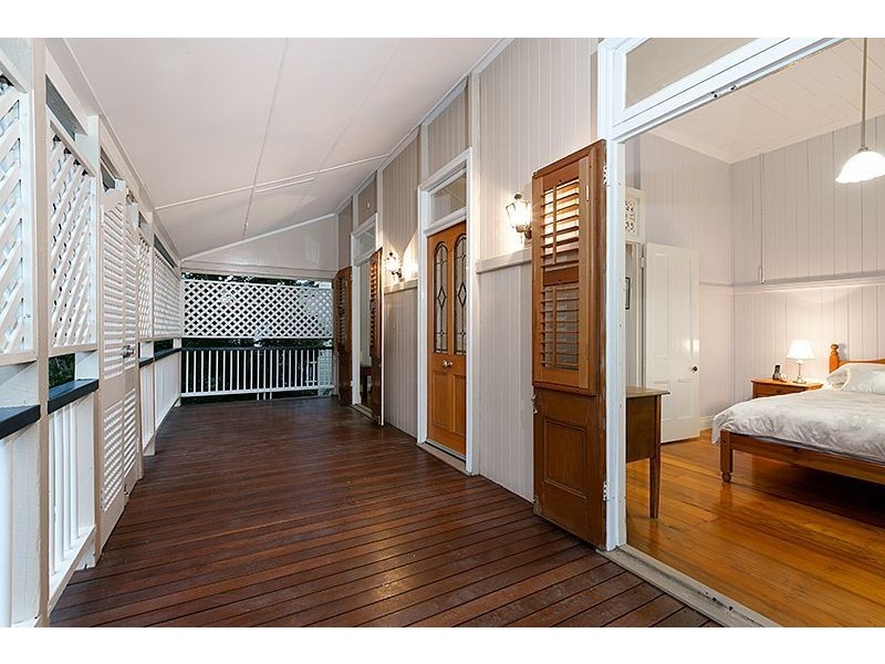 41 Grove Street, Albion QLD 4010