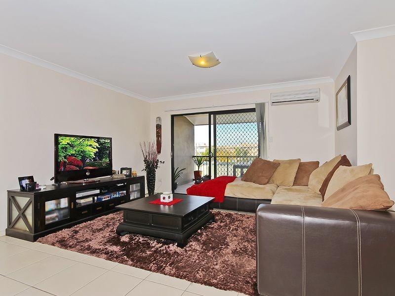 4/3 Railway Parade, Nundah QLD 4012