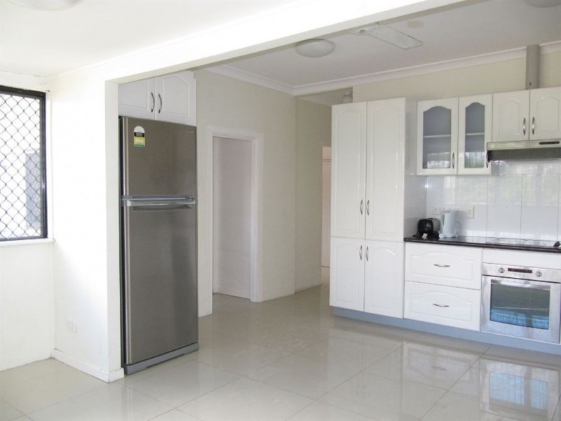 5 Ross St, Woolloongabba QLD 4102