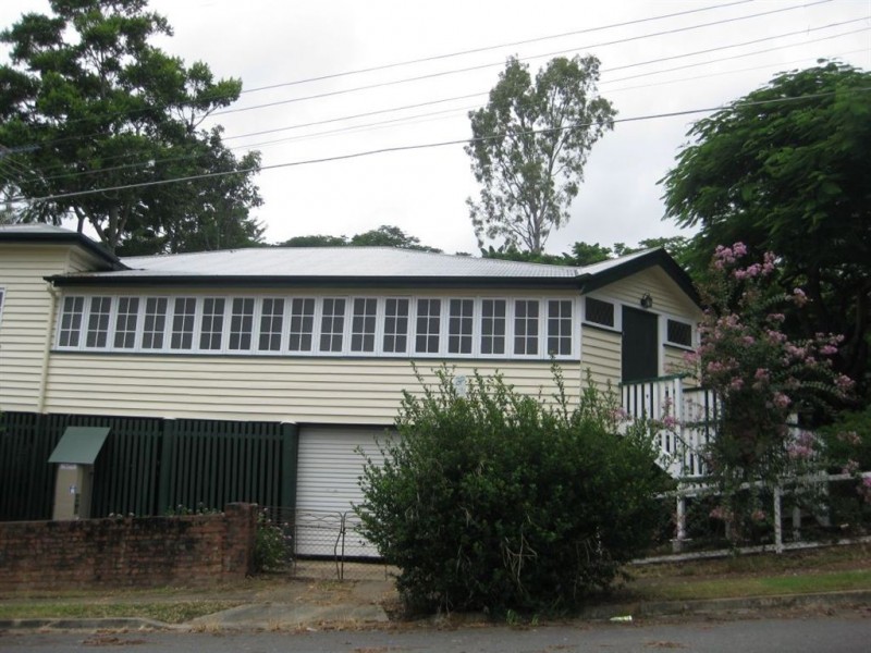 21 Clyde Rd, Herston QLD 4006
