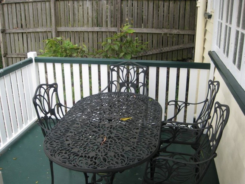 21 Clyde Rd, Herston QLD 4006