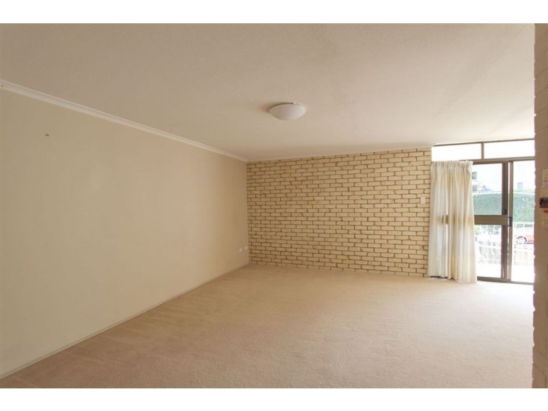 1/77 Sandford Street, St Lucia QLD 4067