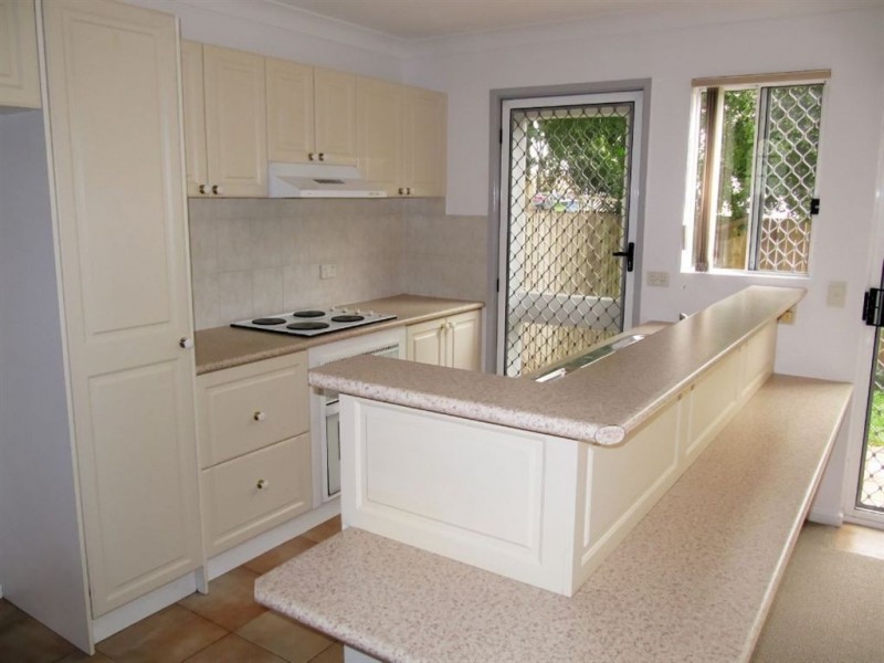 13/12 Wolseley St, Clayfield QLD 4011