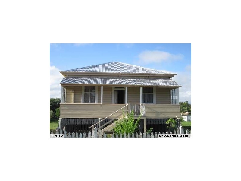 64 Denver Rd, Carseldine QLD 4034