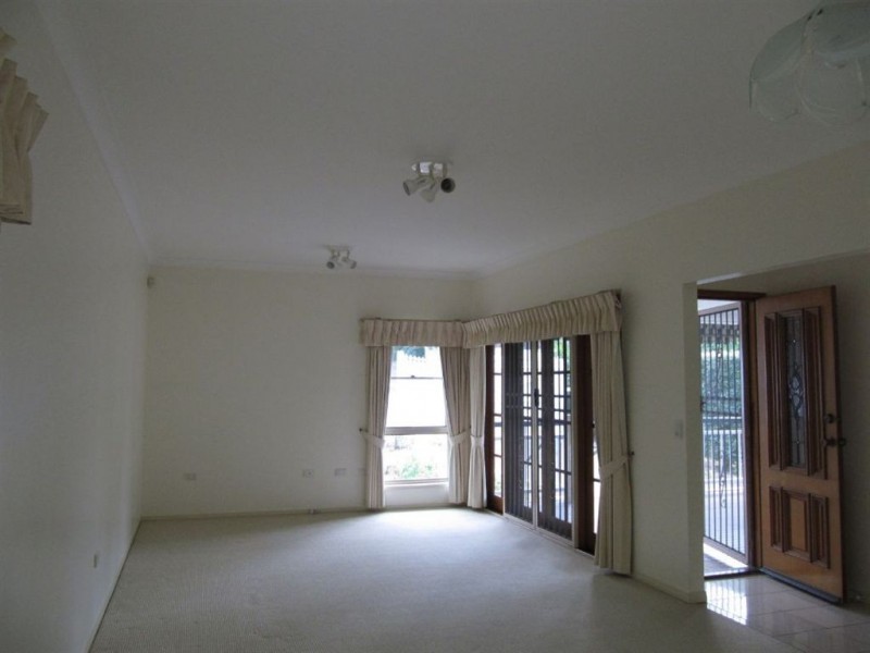 133 Bilsen Rd, Wavell Heights QLD 4012