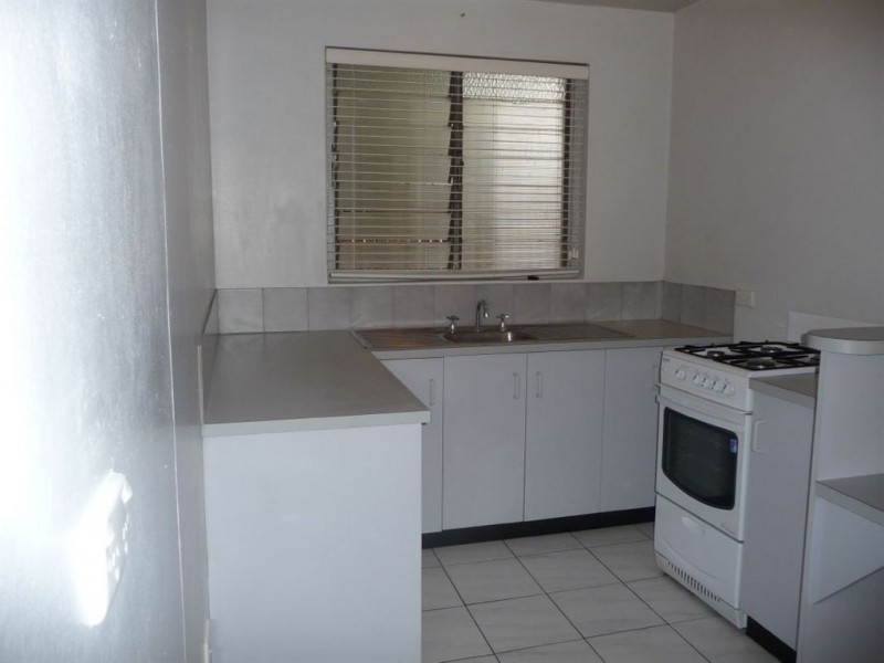 2/9 Alma Road, Clayfield QLD 4011