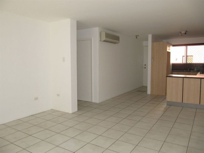 2/22 Wellington Street, Wooloowin QLD 4030