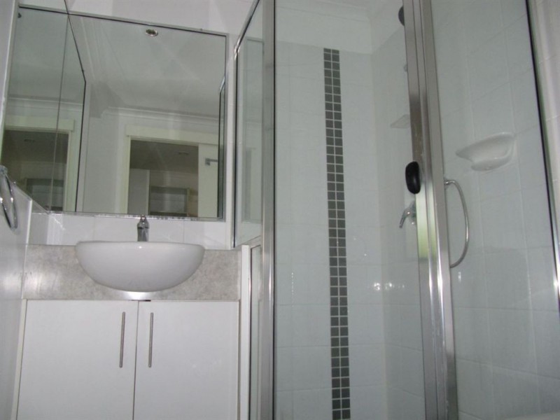 2/22 Wellington Street, Wooloowin QLD 4030