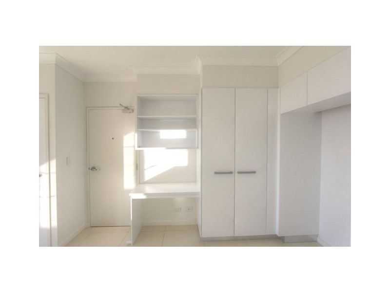 4/632 Nudgee Rd, Nundah QLD 4012