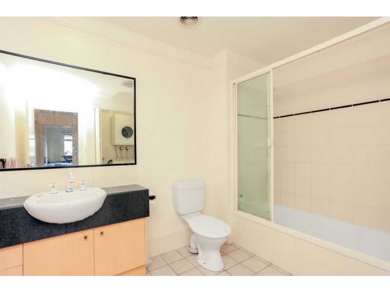 62/19 Dixon Street, New Farm QLD 4005