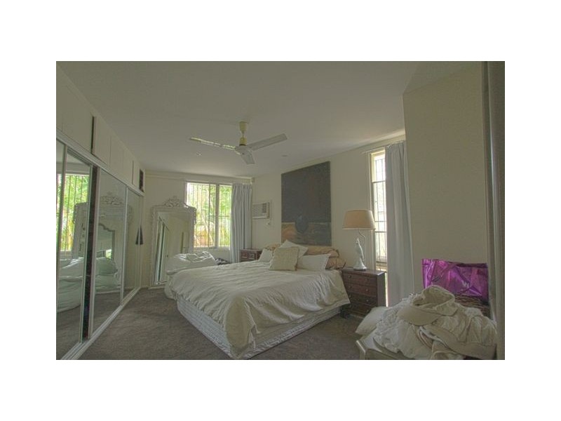 42 Langside Road, Hamilton QLD 4007
