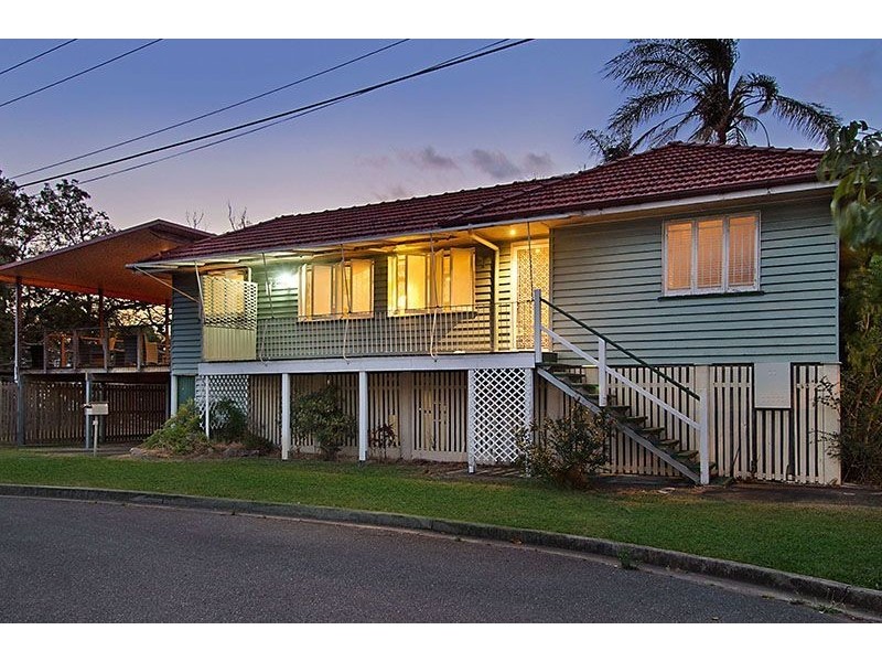 8 Lochrae Street, Wavell Heights QLD 4012