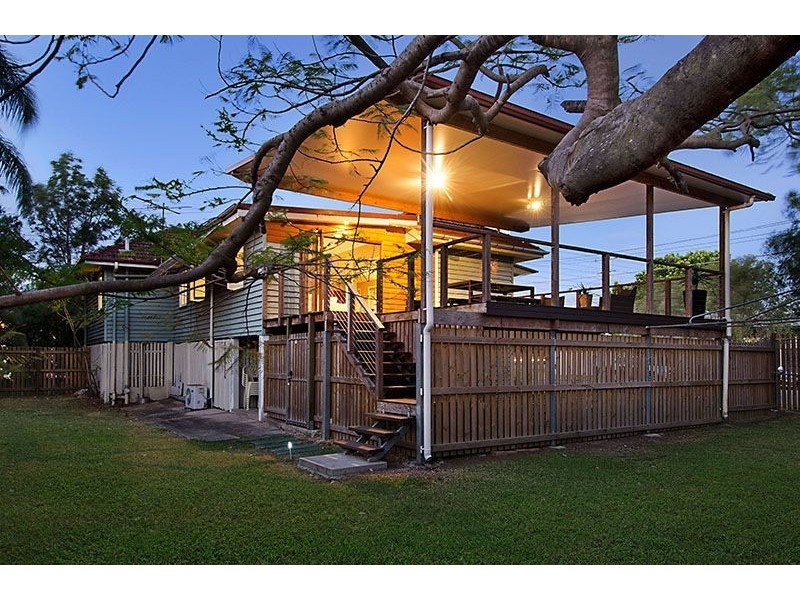 8 Lochrae Street, Wavell Heights QLD 4012