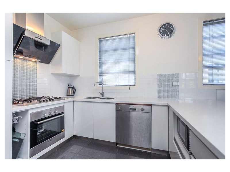 7 Hamilton Avenue, Hendra QLD 4011