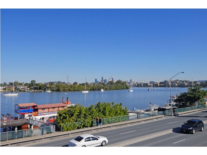 3/260 Kingsford Smith Drive, Hamilton QLD 4007