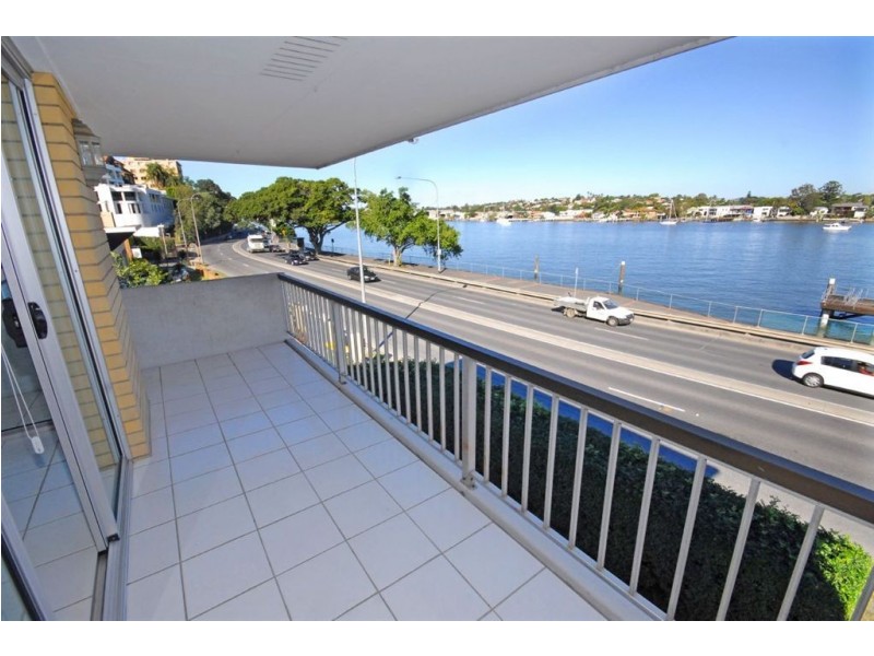3/260 Kingsford Smith Drive, Hamilton QLD 4007