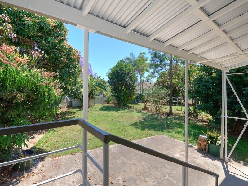 8 Zillman Rd, Hendra QLD 4011