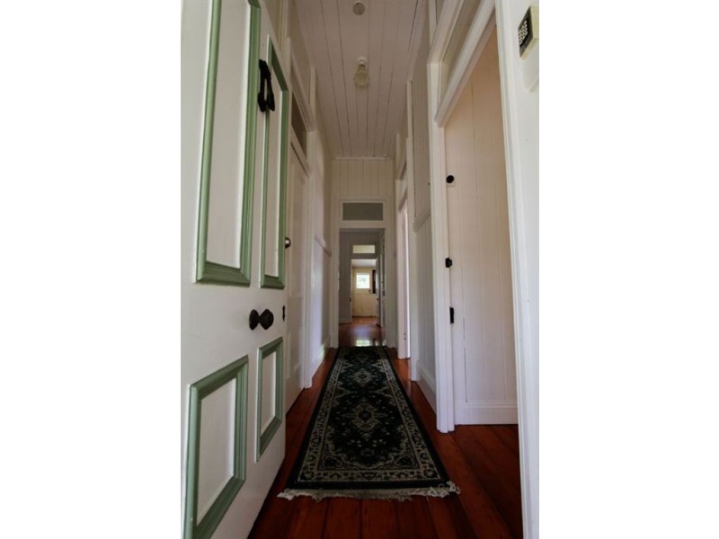 85 Christian St, Clayfield QLD 4011