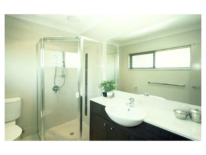 40 Webster Avenue, Hendra QLD 4011